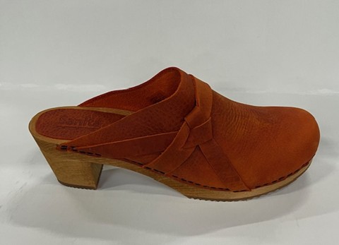112833-01-SafetyJogger-Oxypas-ESD-SRC-Champ02-arbejdssko-koekkensko-fra-reporto